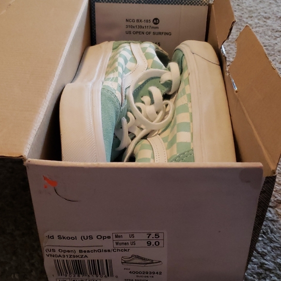 Vans Old Skool - Picture 2 of 4